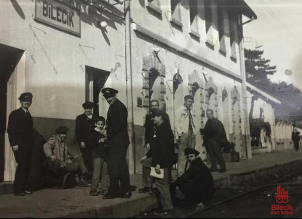 Bilecik Tren İstasyonu Personeli Görev Başında