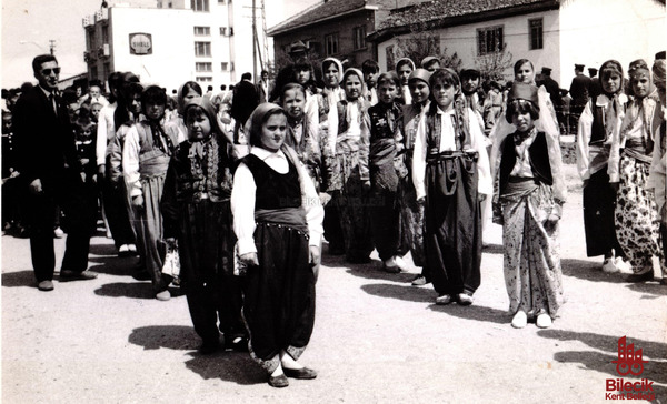 Atatürk Bulvarı / Tepebaşı'nda Bayram Töreni