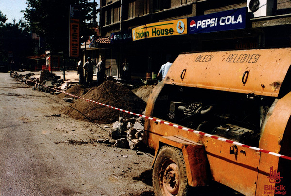Tepebaşı'nda Yol Çalışması