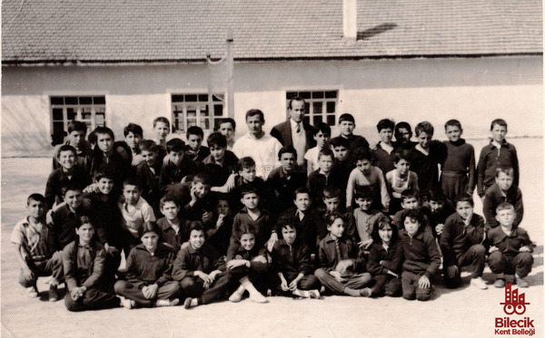 Bilecik Sanat Okulu / Endüstri Meslek Lİsesi Bahçesi