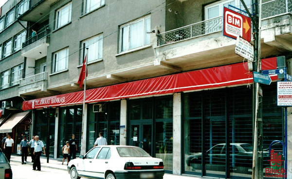 Ziraat Bankası Geçici Yerinde
