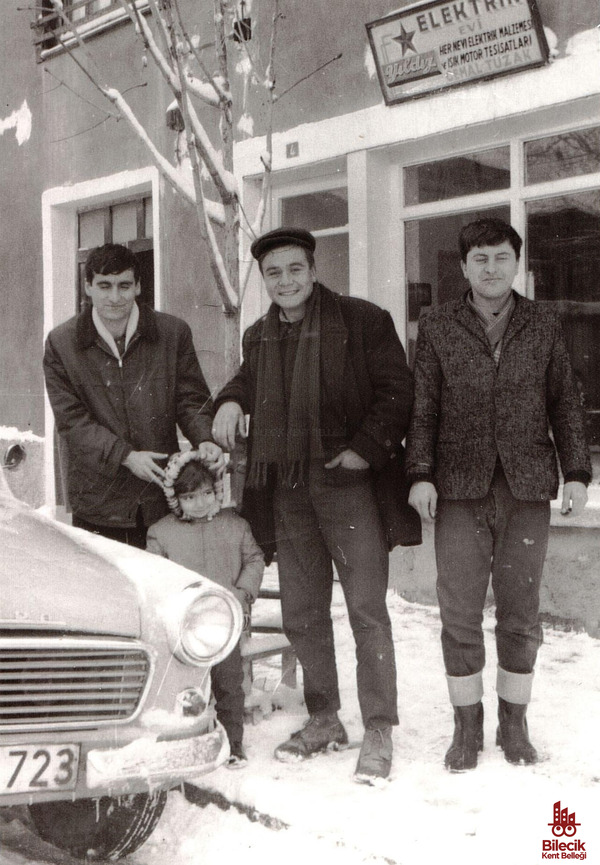 Yıldız Elektrik Evi