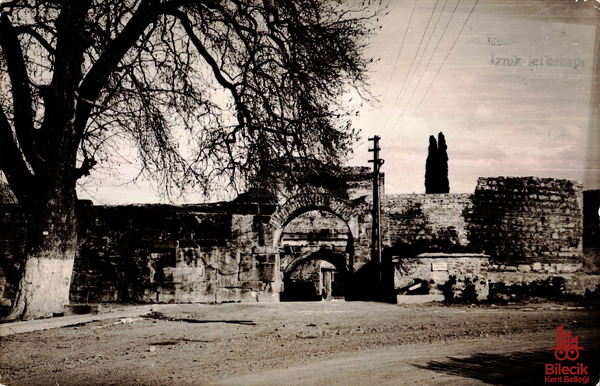 İznik Lefkekapı