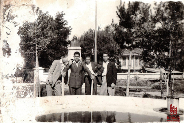 Bilecik Halkevi Bahçesi Hatırası