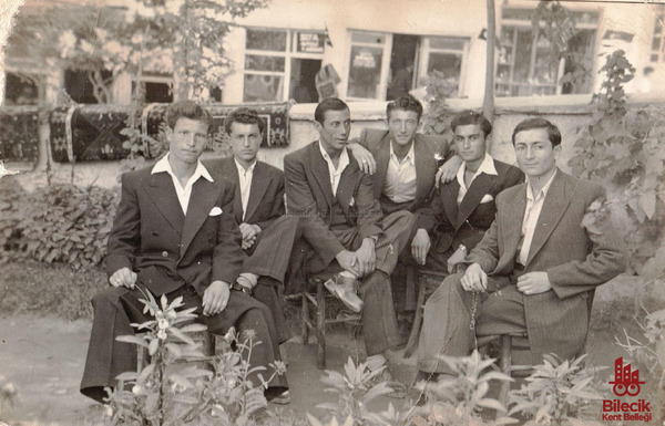 Bilecik Halkevi Bahçesi Hatırası