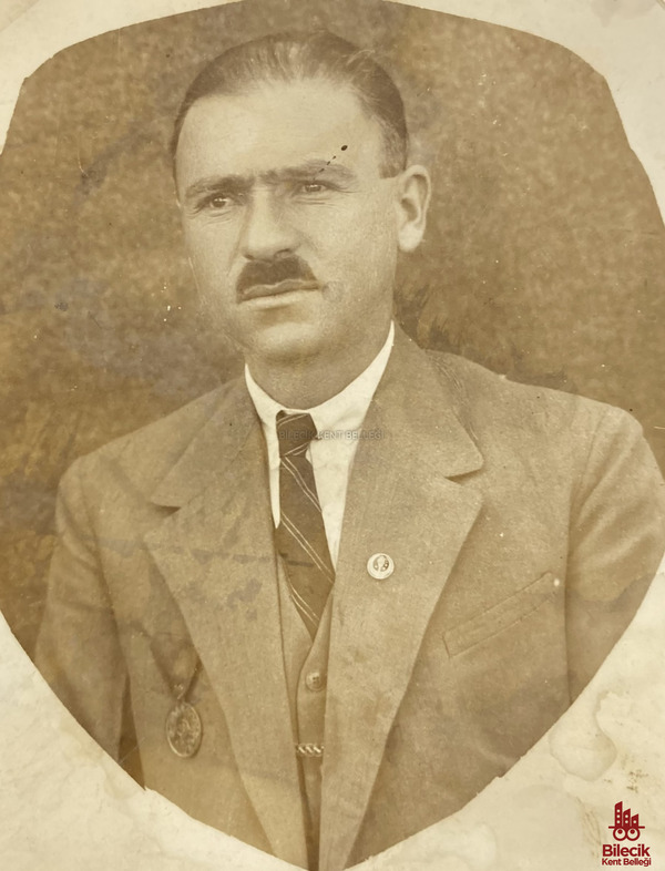 Şehit Öğretmen Bekir Sıtkı Aral